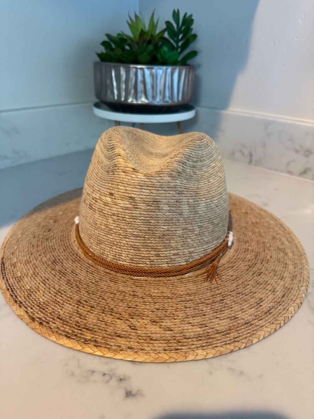 Legítimo Sahuayo Straw Hat with Braided Accent. Size 56 or size 7 - Medium. - Picture 3 of 12